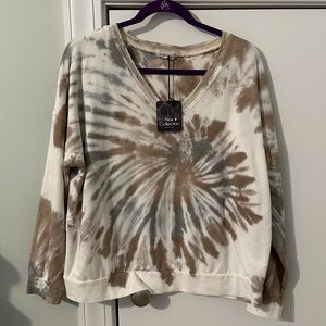 New Collection Tie Dye V-Neck Sweatshirt